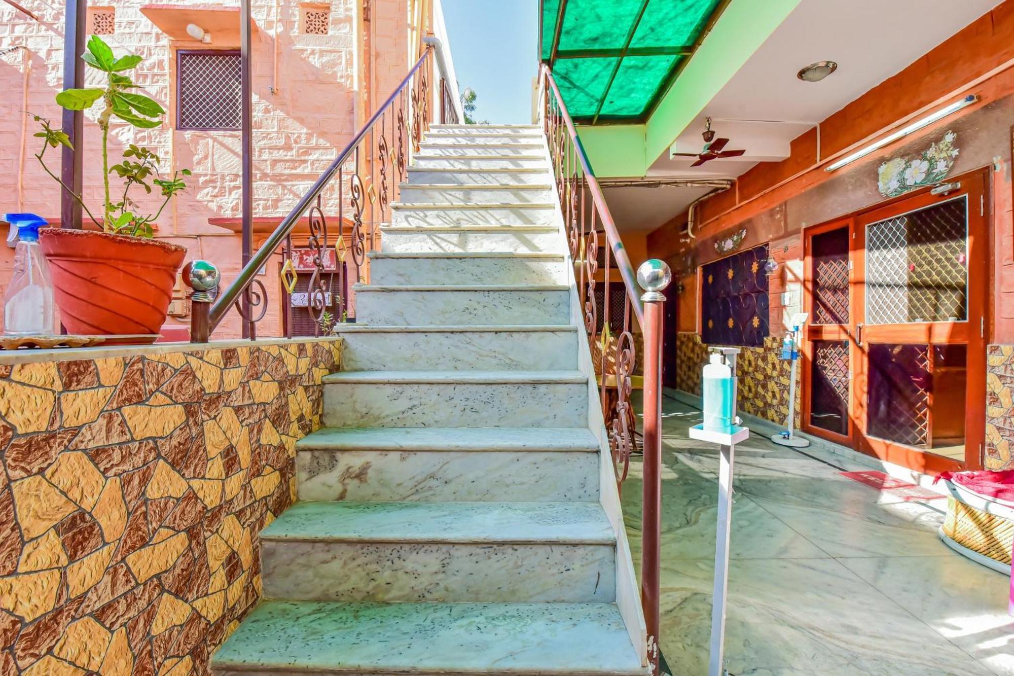 Super Oyo Dev Villas Guest House Jodhpur  Exterior foto